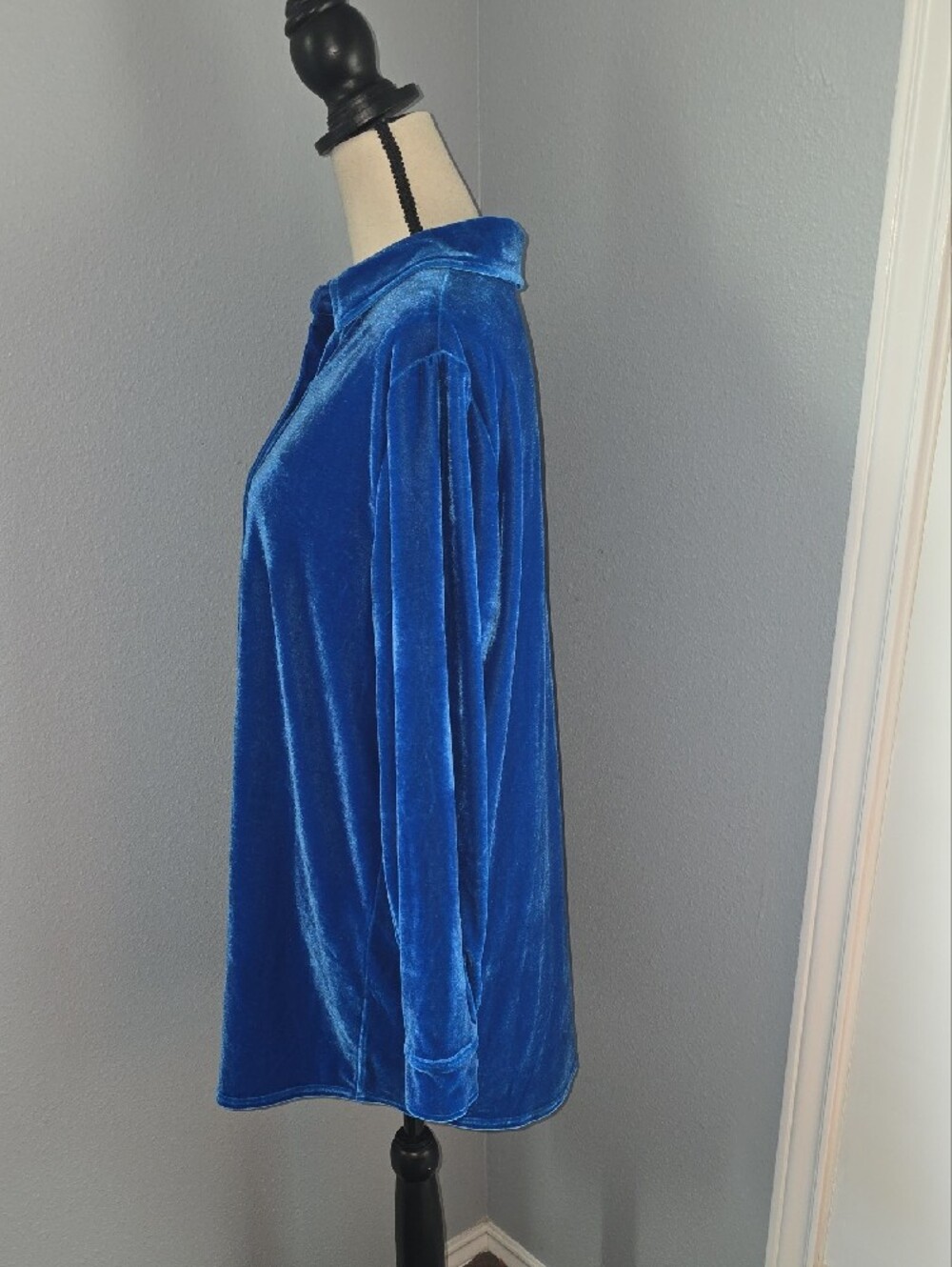 Soft Surroundings Blue Velvet Button-Front Shirt Sz L - Picture 4 of 8